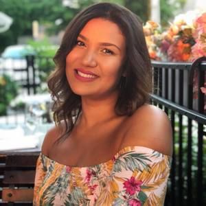 Meet your Posher, Ana